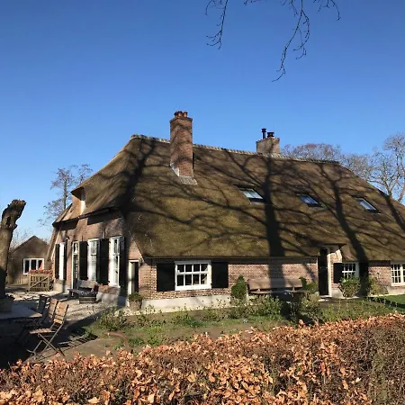 De Oude Heerd Bed & Breakfast